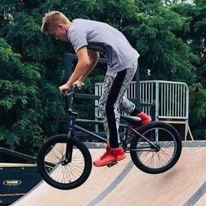 Meet your Posher, Curt